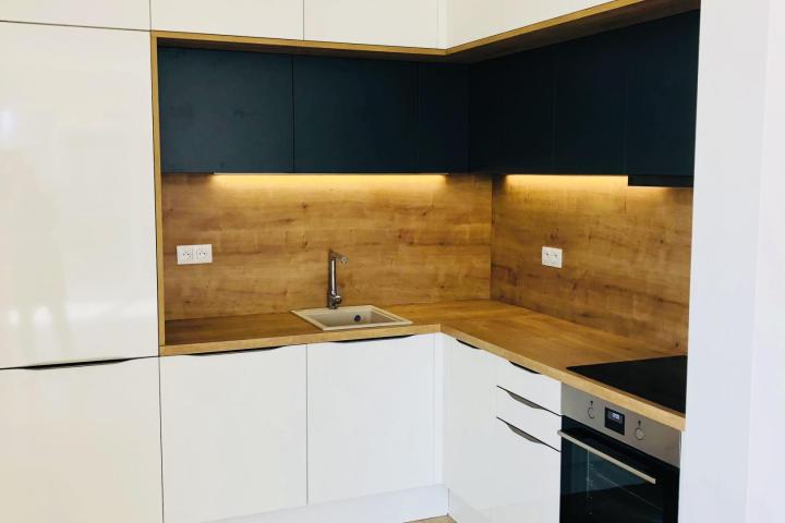 White high gloss / Gray diamond / Arlington Oak | Modern style / Nitra